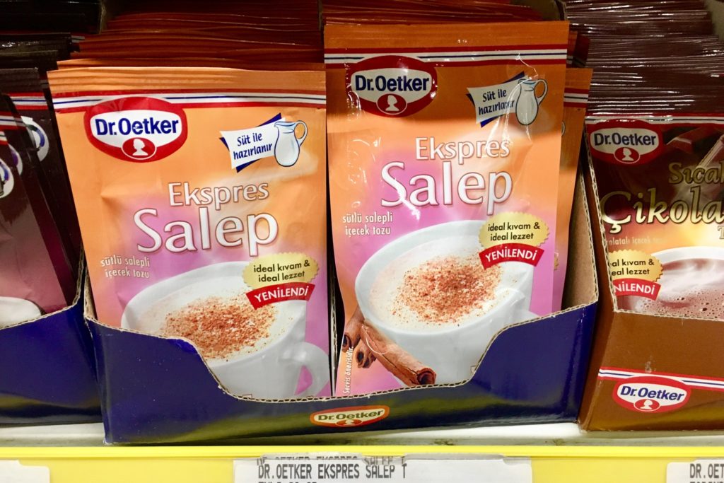 salep是土耳其家庭冬天暖心饮品,salep是由兰花般根茎类植物磨成粉